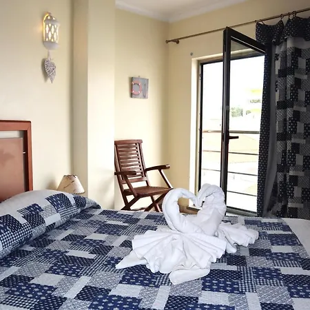 Daire Apartamento T1 Centro De Carvoeiro